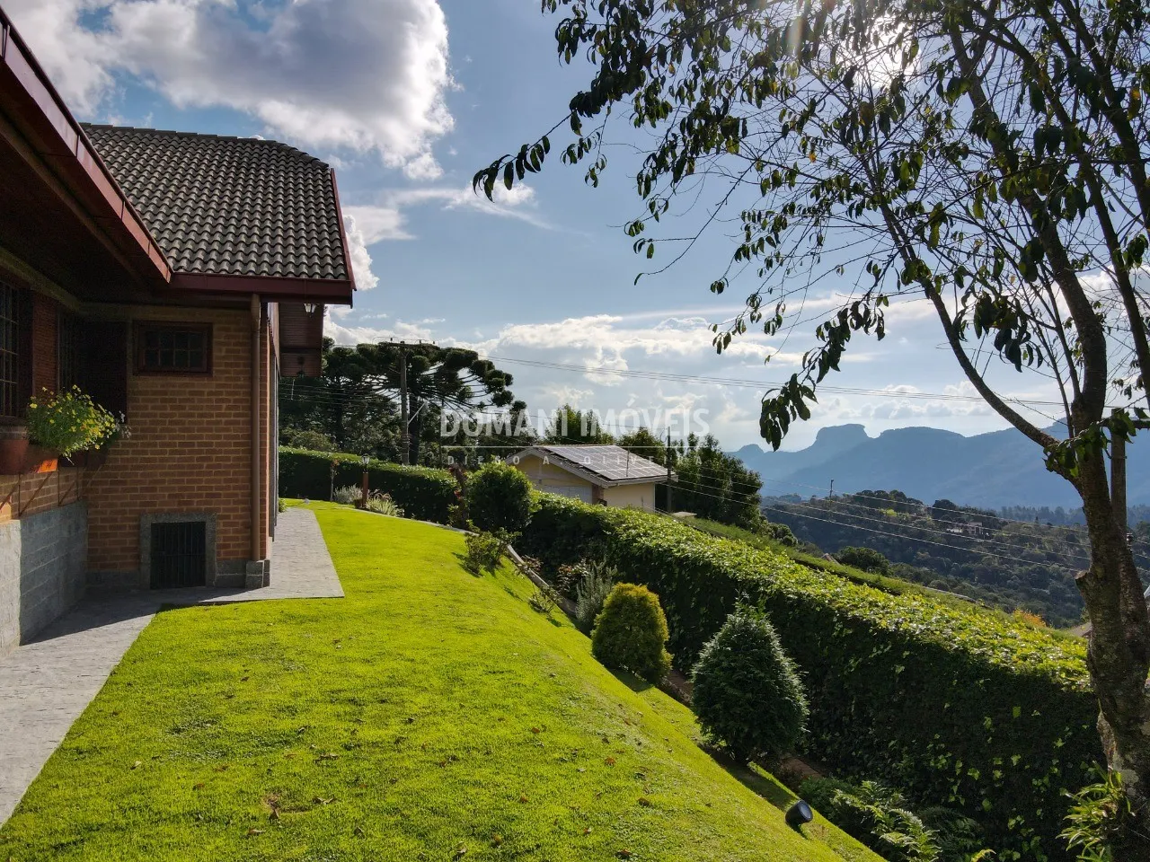 Casa à venda de 1.090 m² em Campos do Jordão, SP, Brasil