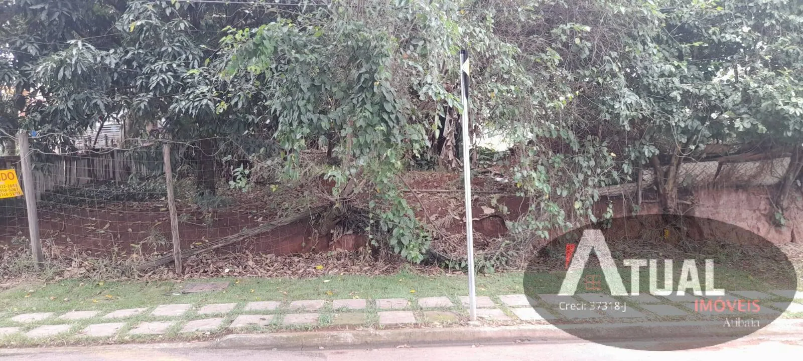 Terreno à venda de 277 m² em Atibaia, SP, Brasil