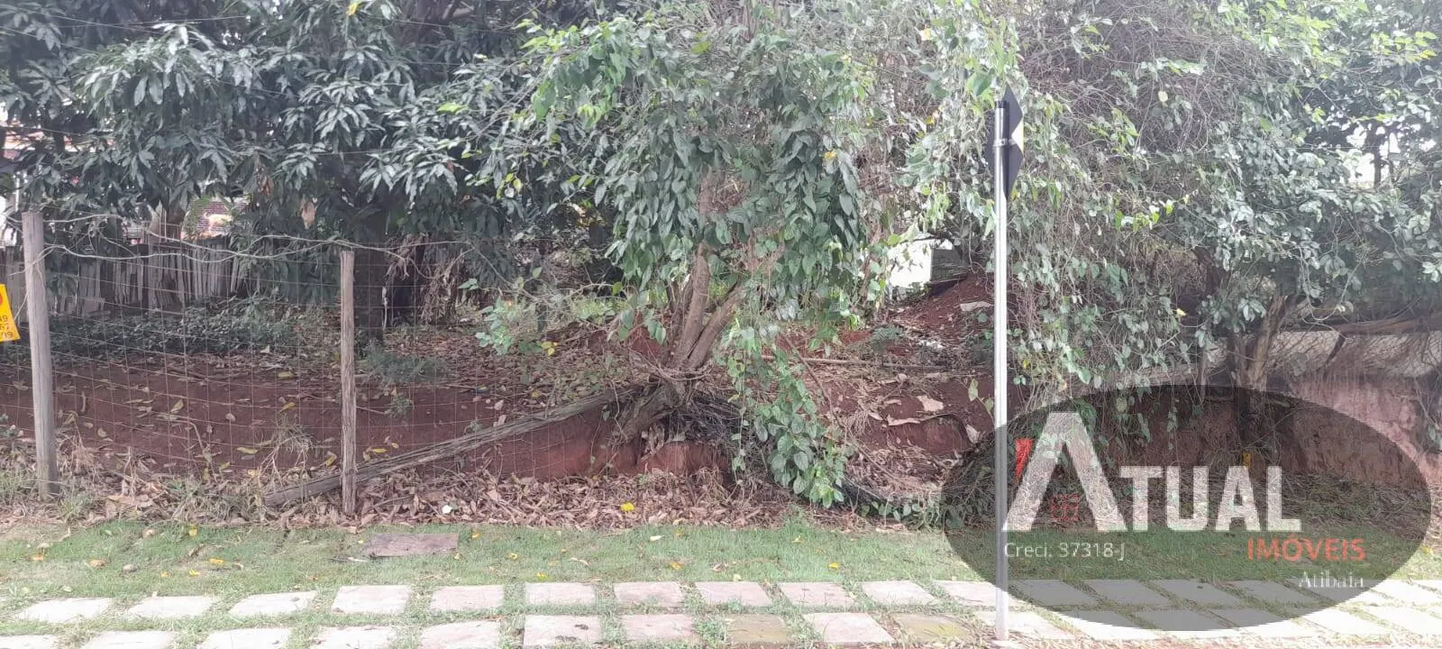 Terreno à venda de 277 m² em Atibaia, SP, Brasil