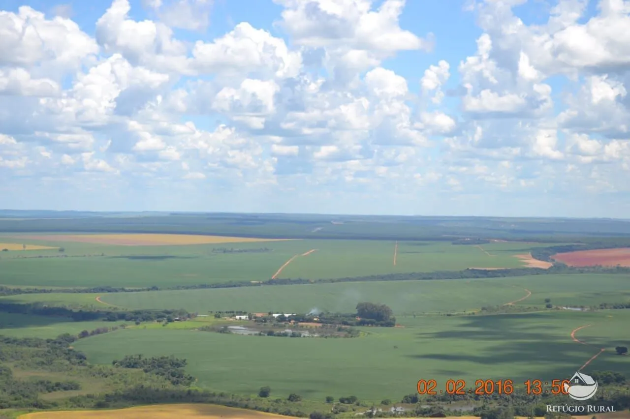 Farm for sale of 5,486 acres in Ipameri, GO, Brazil