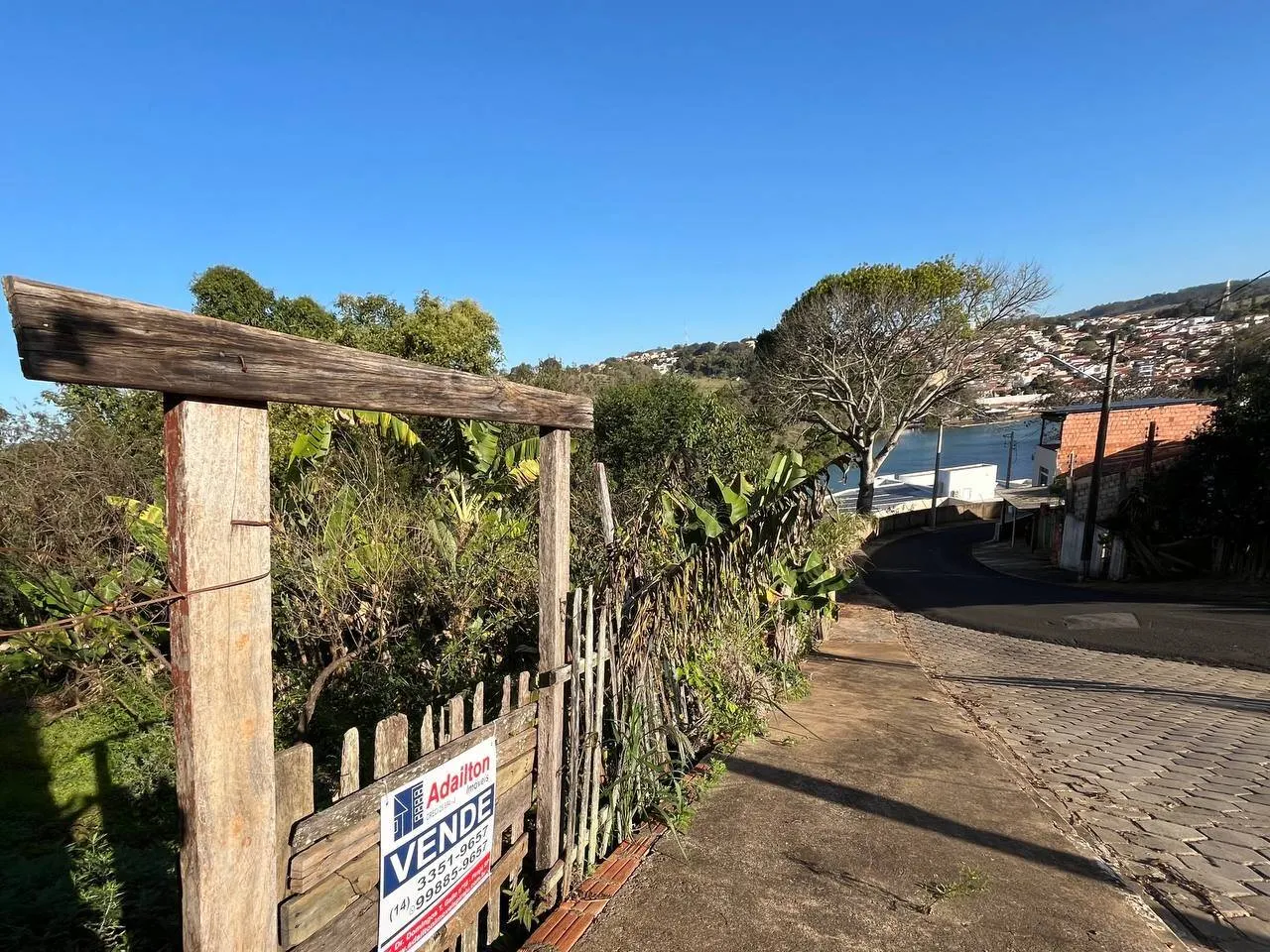 Terreno à venda de 495 m² em Piraju, SP, Brasil