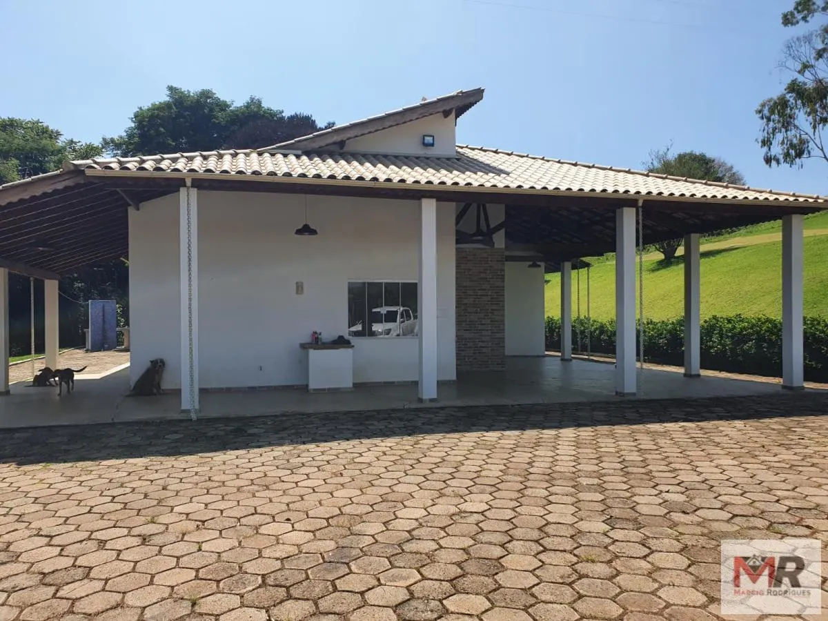 Fazenda à venda de 242 ha em Cruzília, MG, Brasil