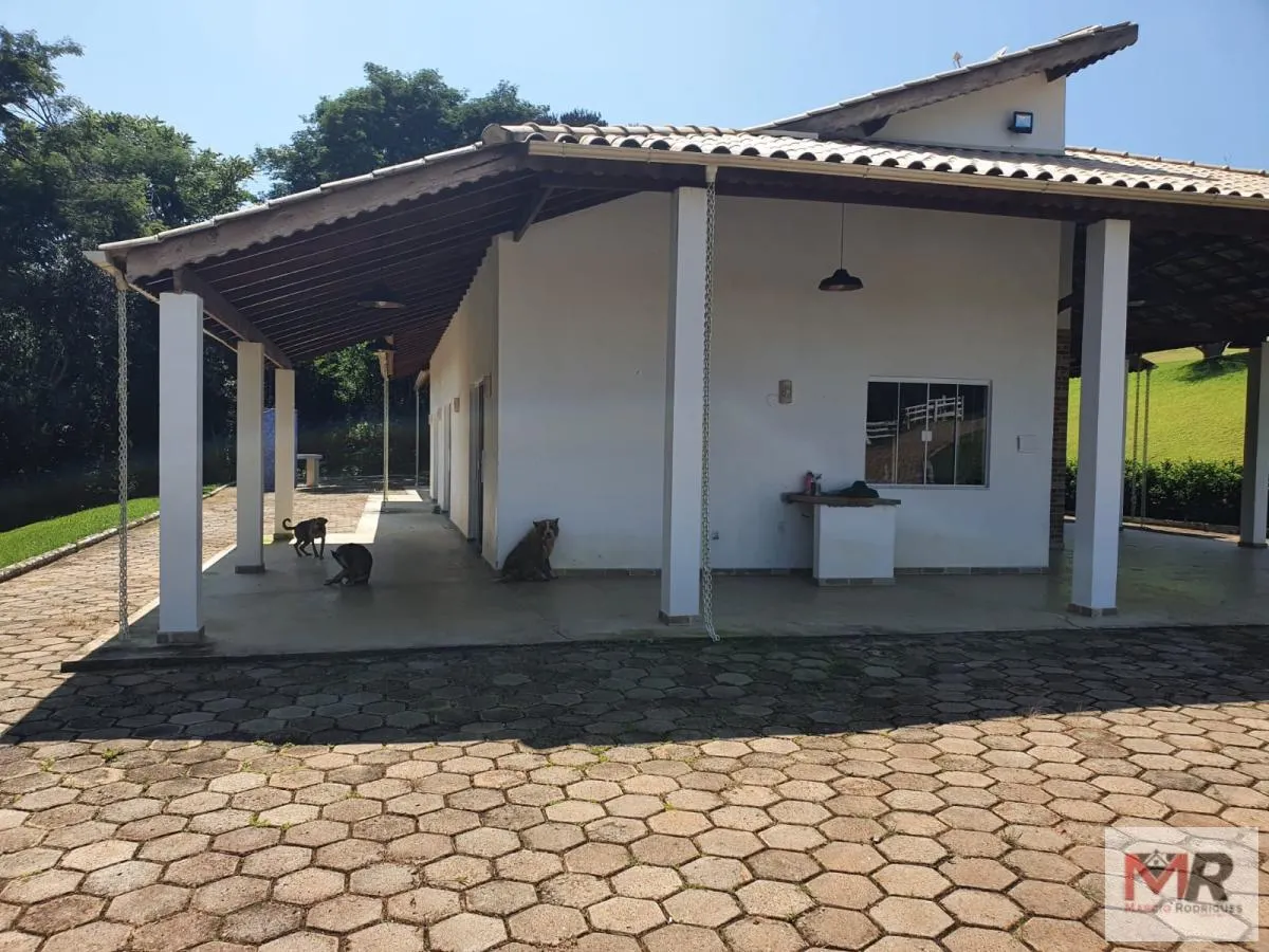Fazenda à venda de 242 ha em Cruzília, MG, Brasil
