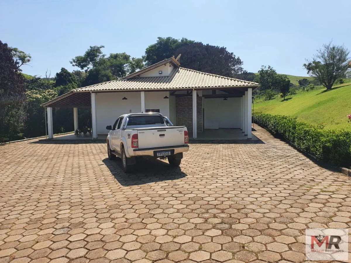 Fazenda à venda de 242 ha em Cruzília, MG, Brasil