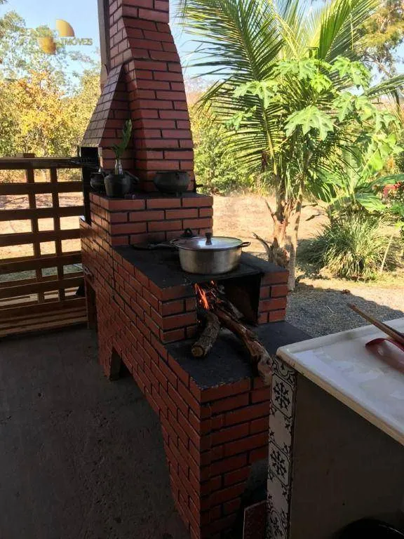 Chácara à venda de 10 ha em Chapada dos Guimarães, MT, Brasil