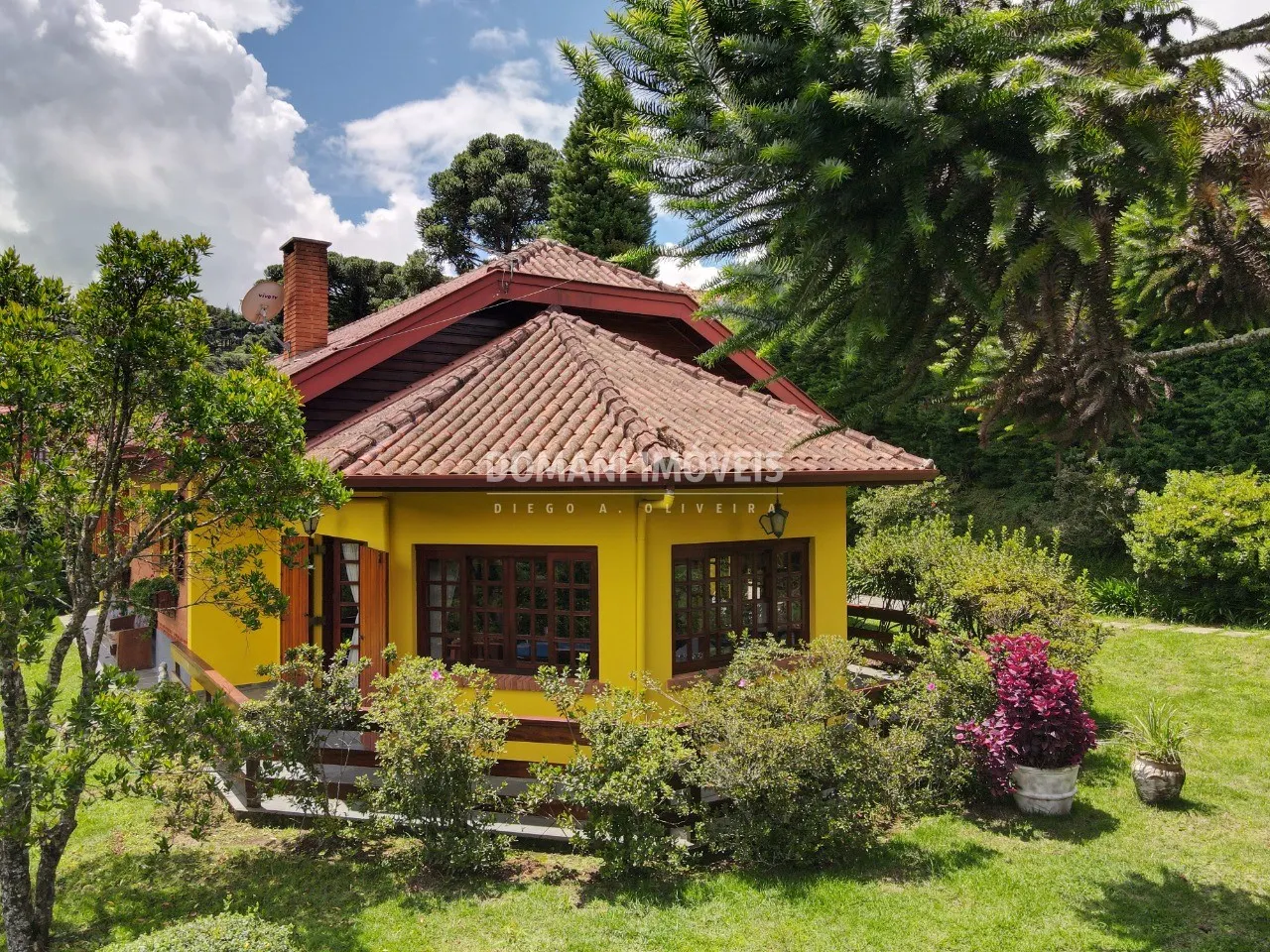 Casa à venda de 1.010 m² em Campos do Jordão, SP, Brasil