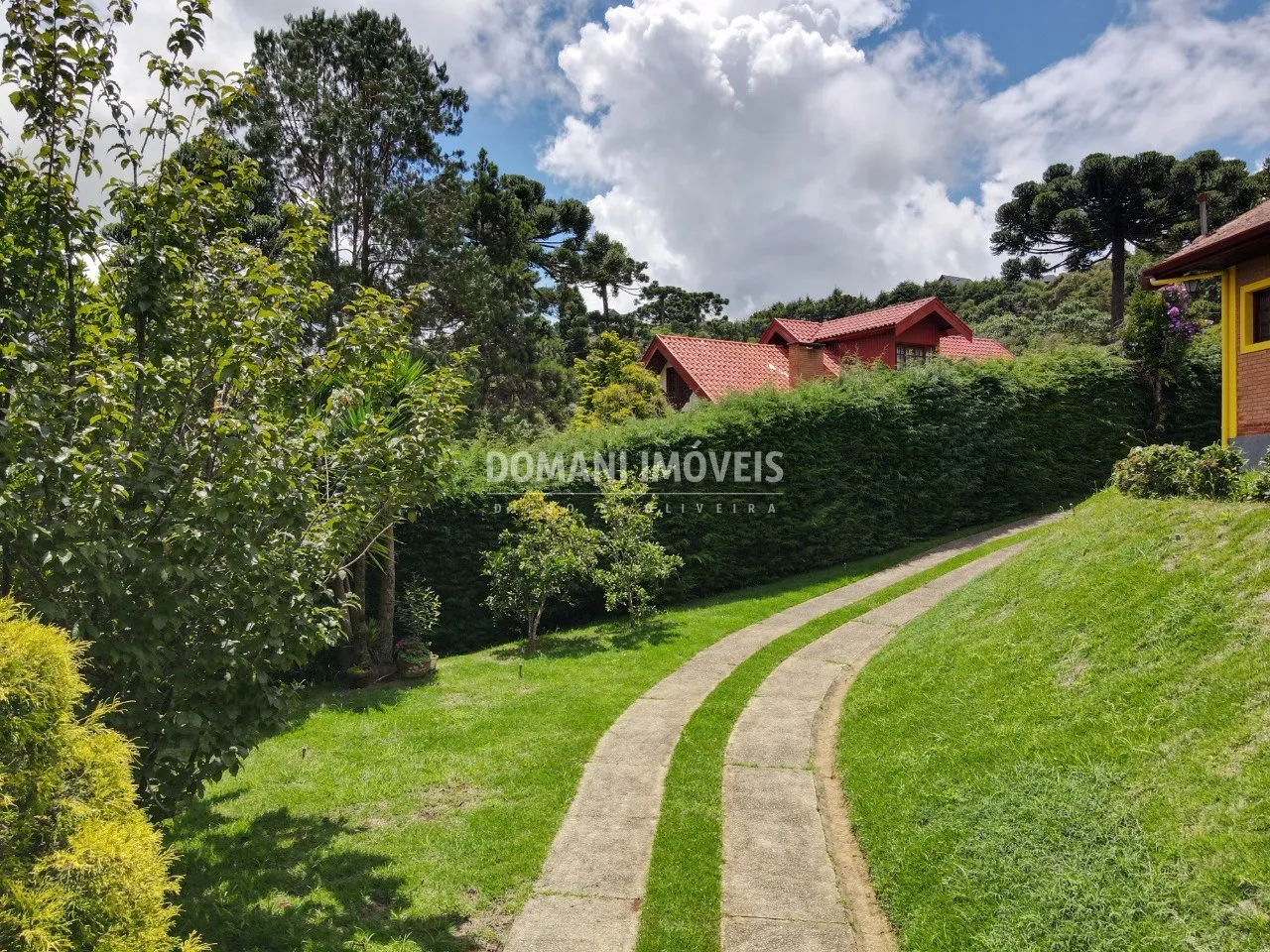 Casa à venda de 1.010 m² em Campos do Jordão, SP, Brasil
