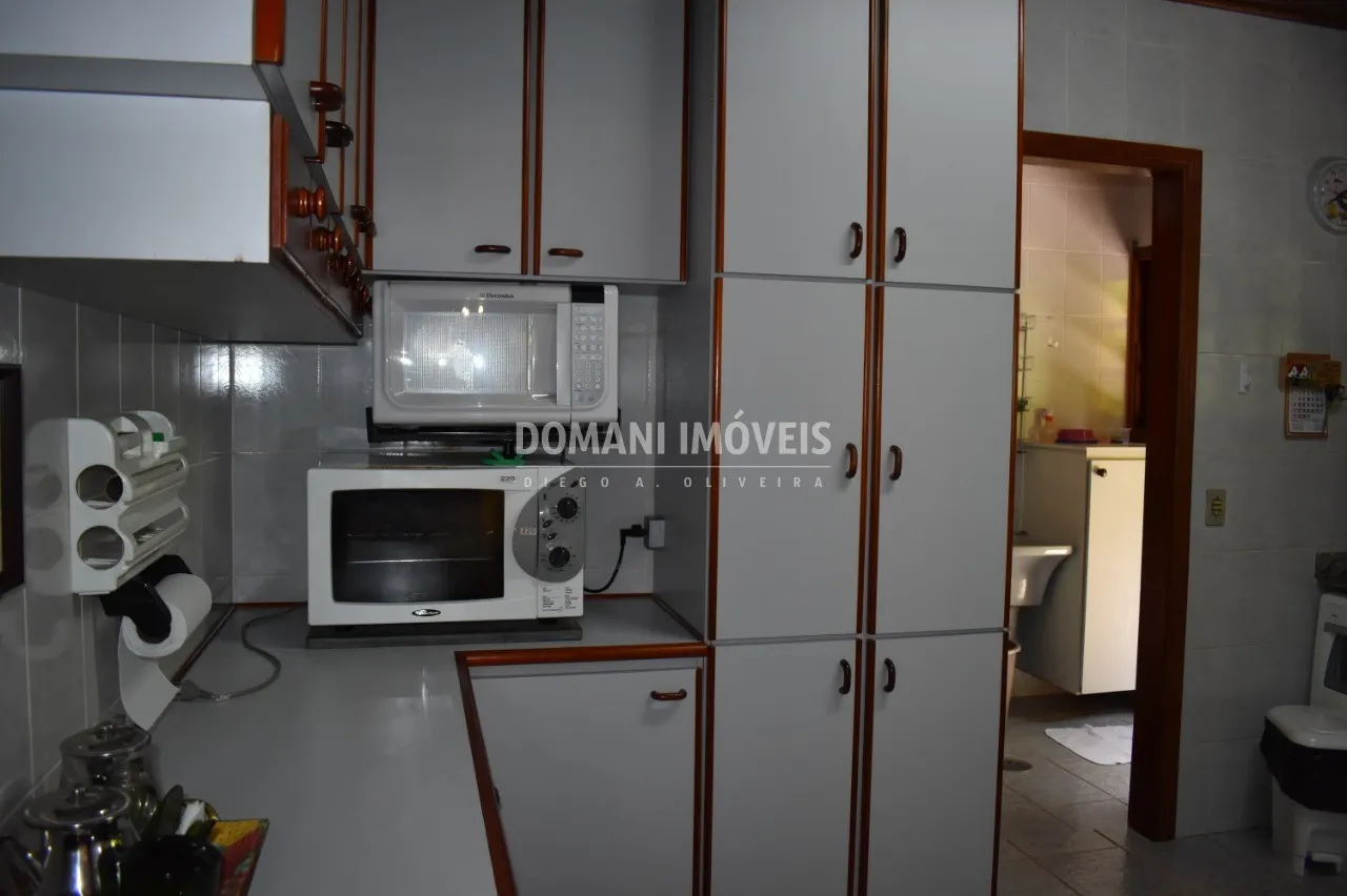 Casa à venda de 1.010 m² em Campos do Jordão, SP, Brasil