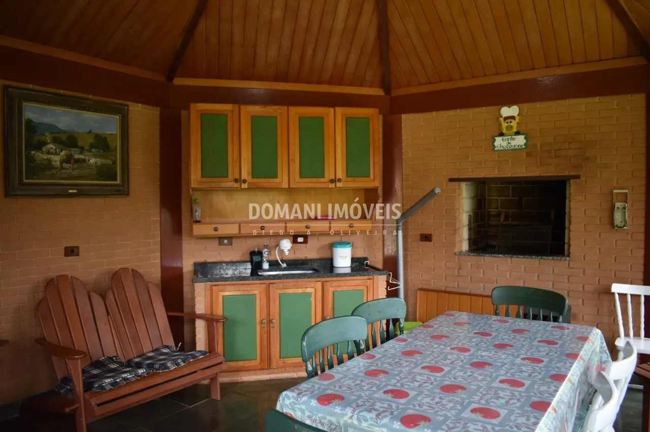 Casa à venda de 1.010 m² em Campos do Jordão, SP, Brasil
