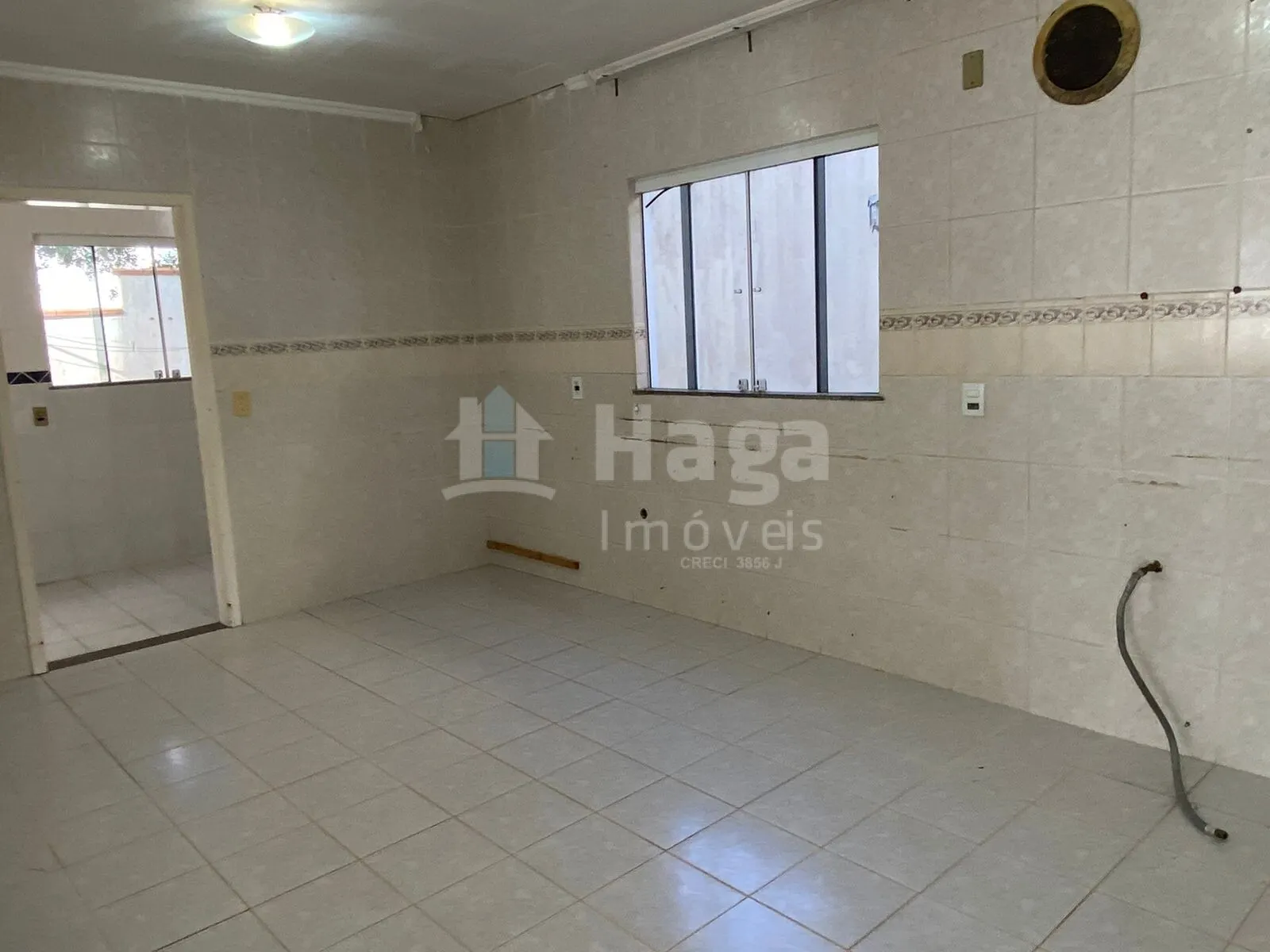 Casa à venda de 311 m² em Balneário Camboriú, SC, Brasil