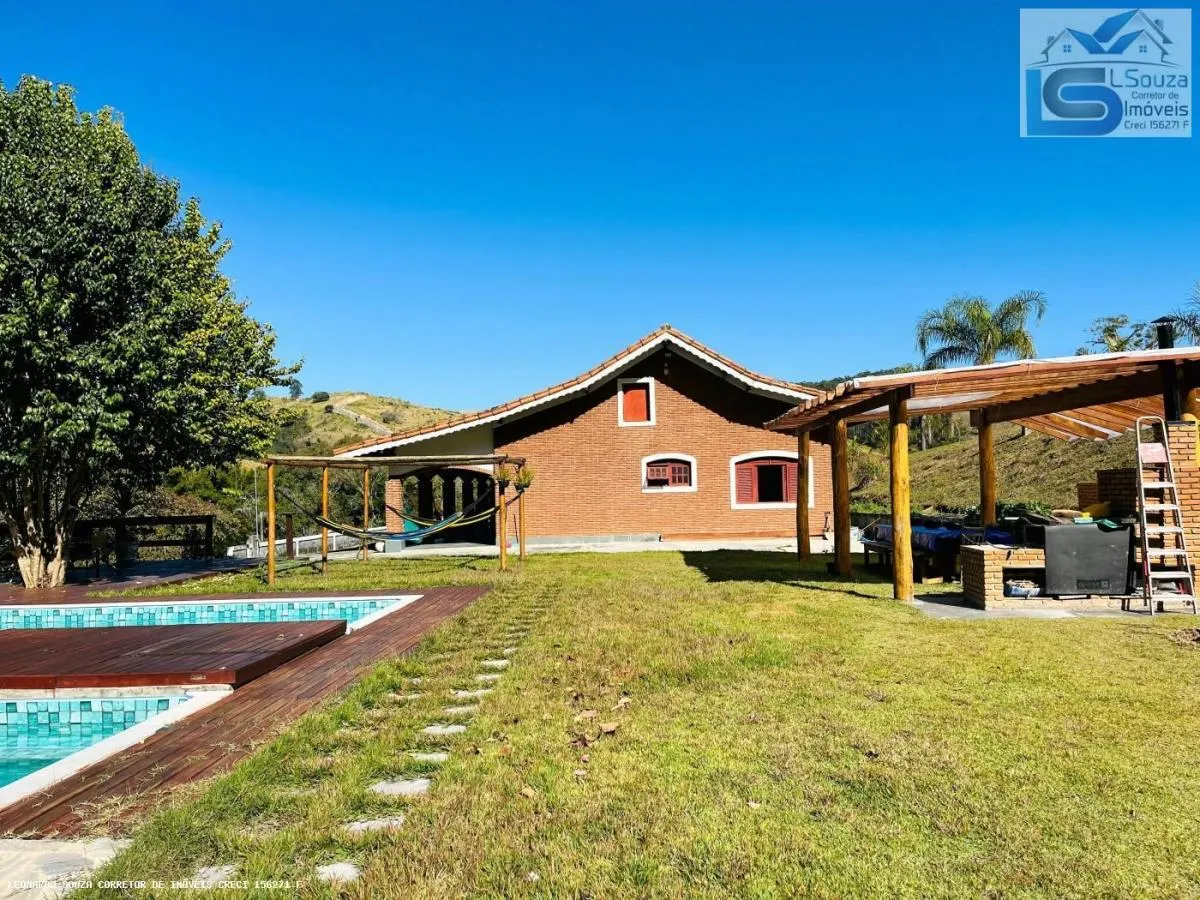 Small farm for sale of 17 acres in Pinhalzinho, SP, Brazil