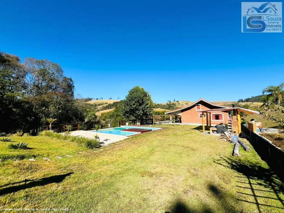 Small farm for sale of 17 acres in Pinhalzinho, SP, Brazil
