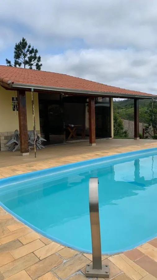 Country home for sale of 1,000 m² in Mairinque, SP, Brazil