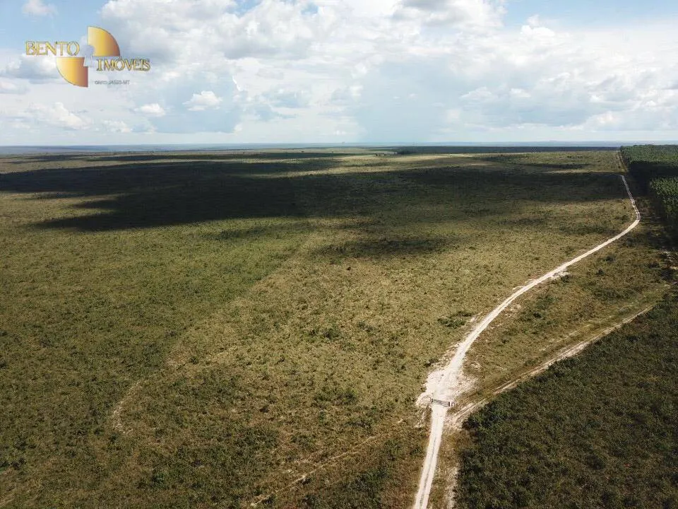 Fazenda à venda de 21.154 ha em Vale de São Domingos, MT, Brasil
