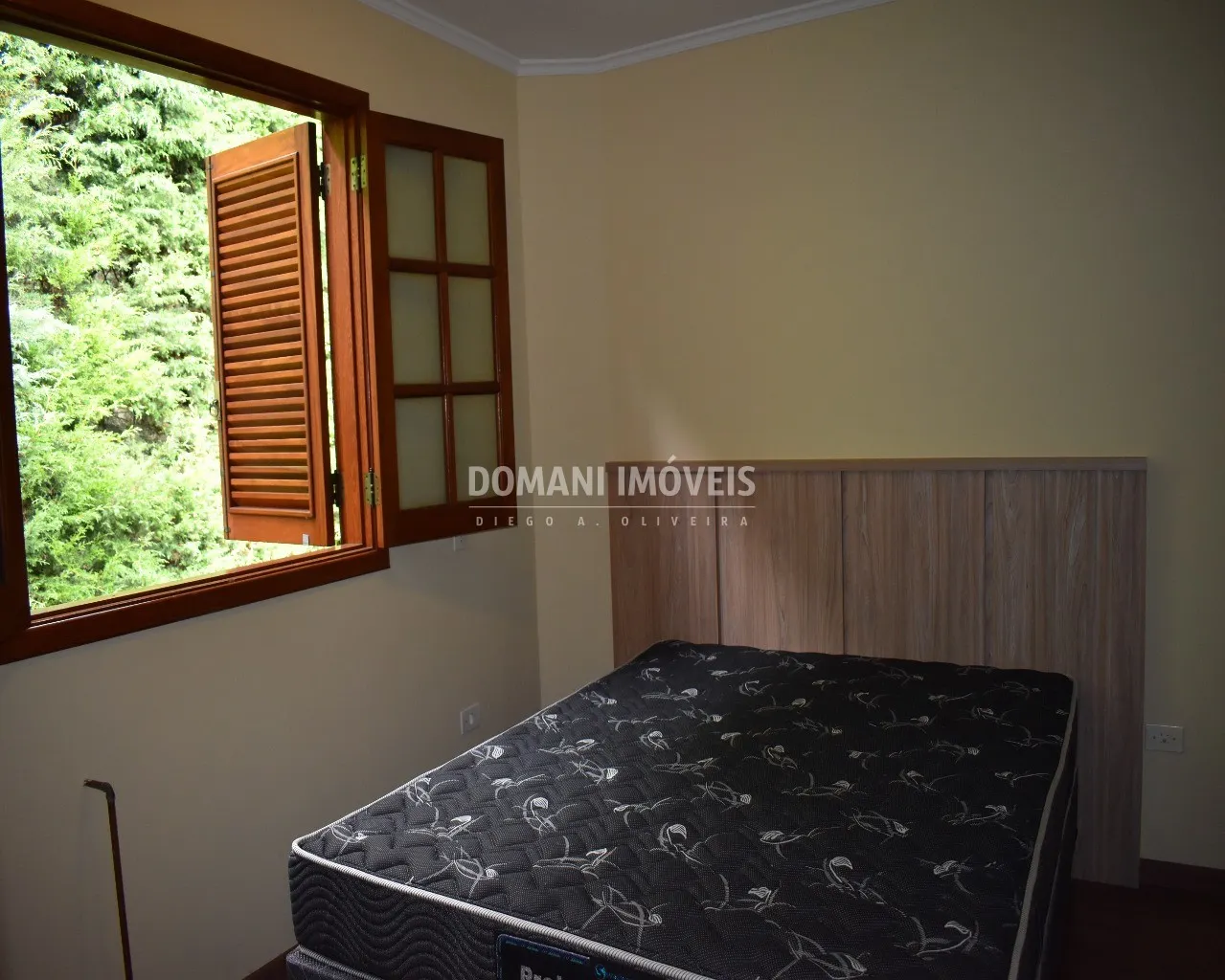Casa à venda de 250 m² em Campos do Jordão, SP, Brasil