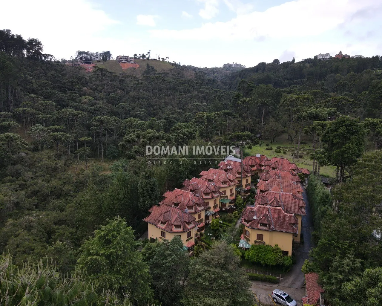 Casa à venda de 250 m² em Campos do Jordão, SP, Brasil