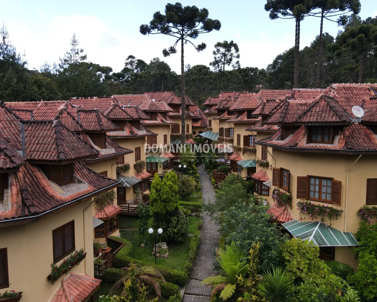 Casa à venda de 250 m² em Campos do Jordão, SP, Brasil