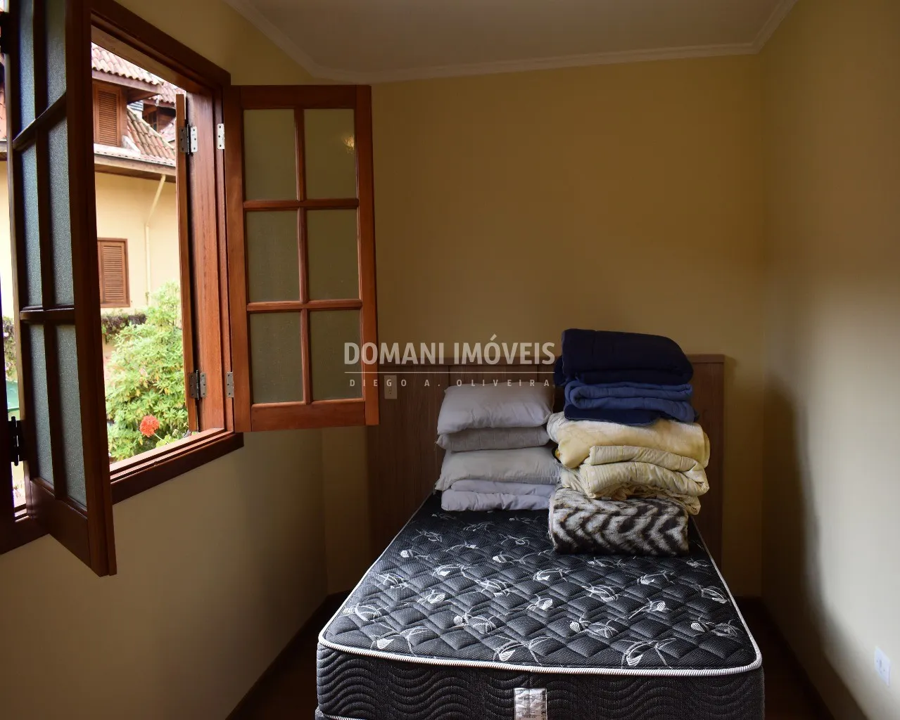 Casa à venda de 250 m² em Campos do Jordão, SP, Brasil