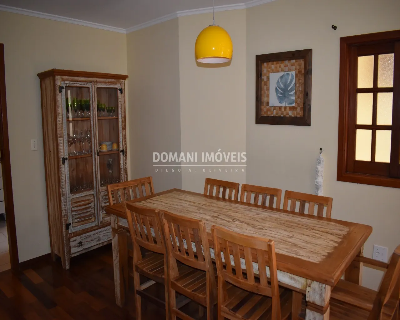 Casa à venda de 250 m² em Campos do Jordão, SP, Brasil