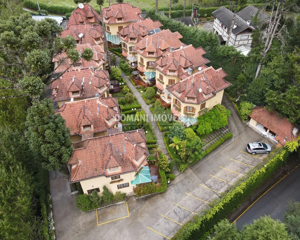 Casa à venda de 250 m² em Campos do Jordão, SP, Brasil