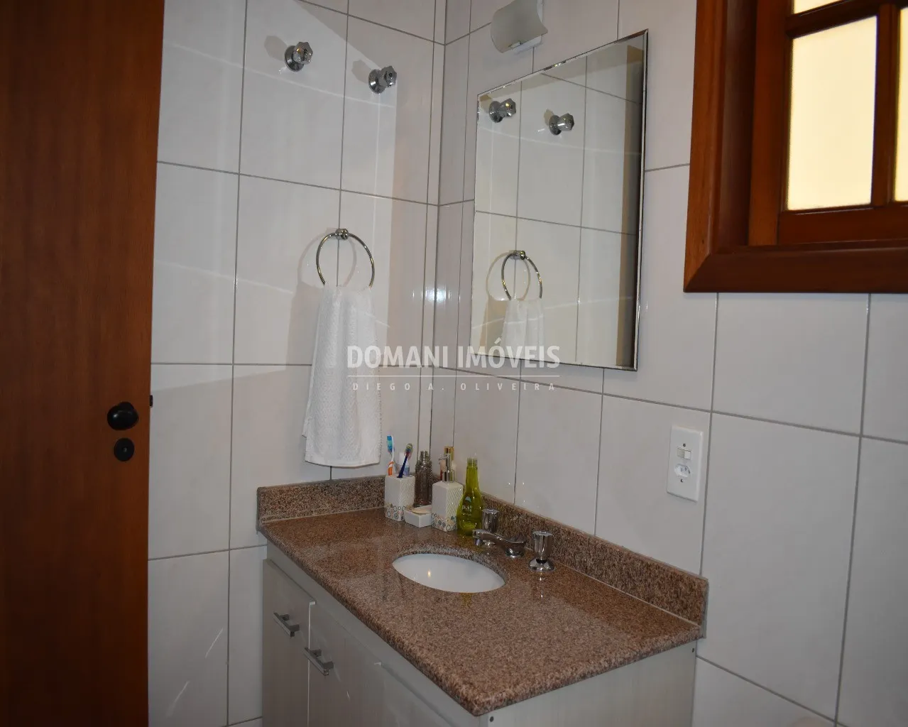 Casa à venda de 250 m² em Campos do Jordão, SP, Brasil