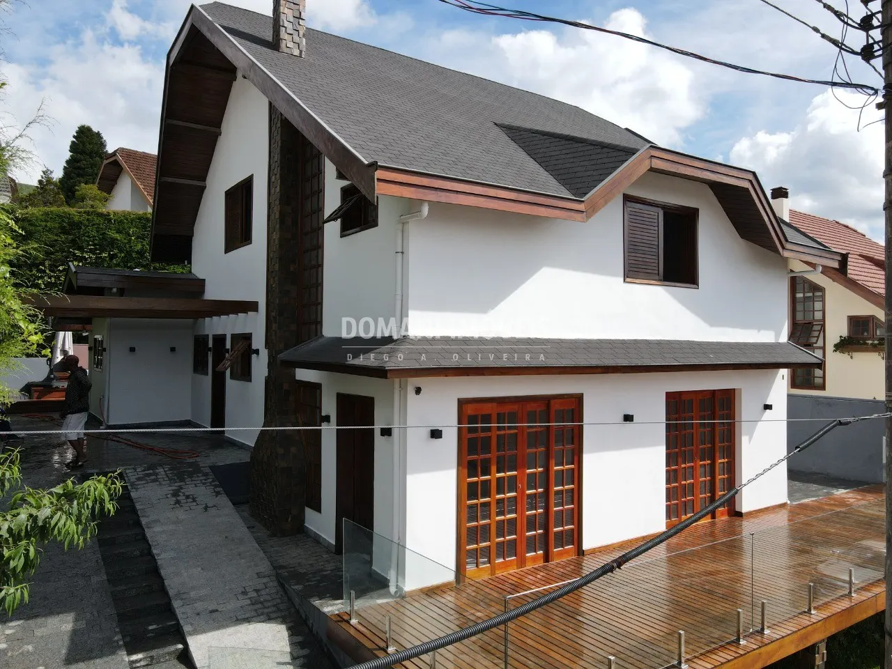 Casa à venda de 390 m² em Campos do Jordão, SP, Brasil