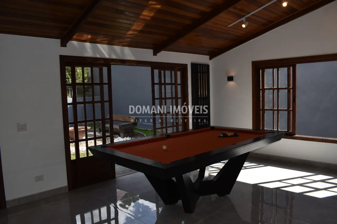 Casa à venda de 390 m² em Campos do Jordão, SP, Brasil