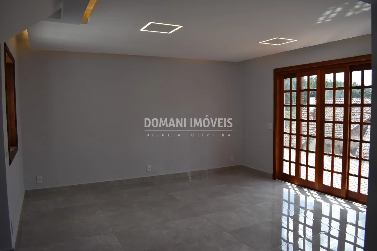 Casa à venda de 390 m² em Campos do Jordão, SP, Brasil