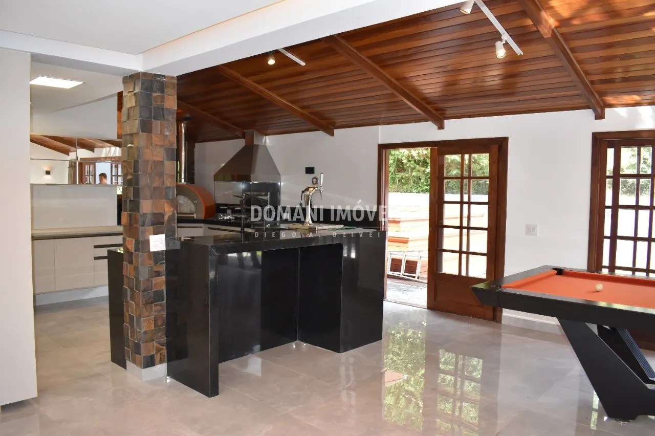 Casa à venda de 390 m² em Campos do Jordão, SP, Brasil