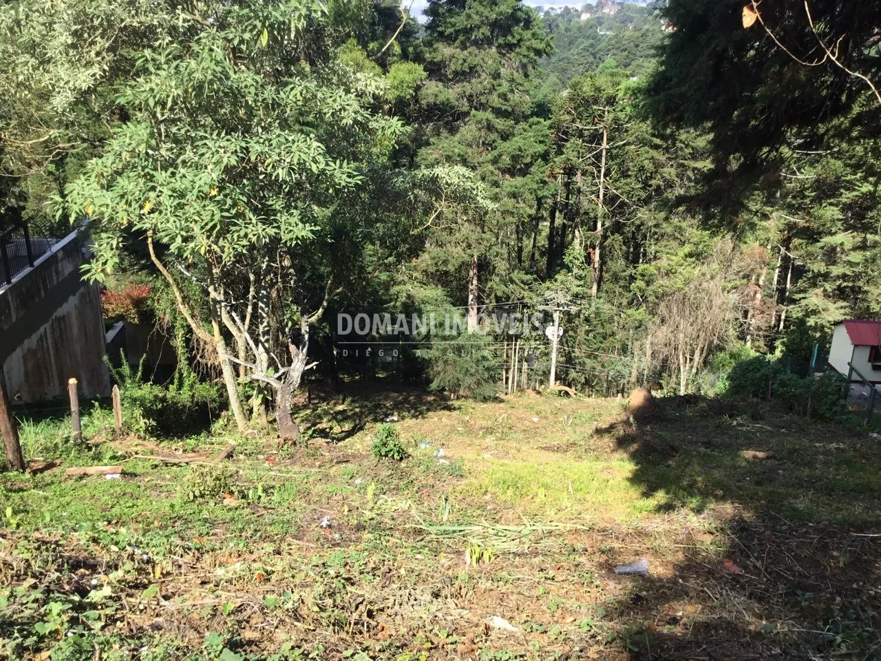 Terreno à venda de 920 m² em Campos do Jordão, SP, Brasil