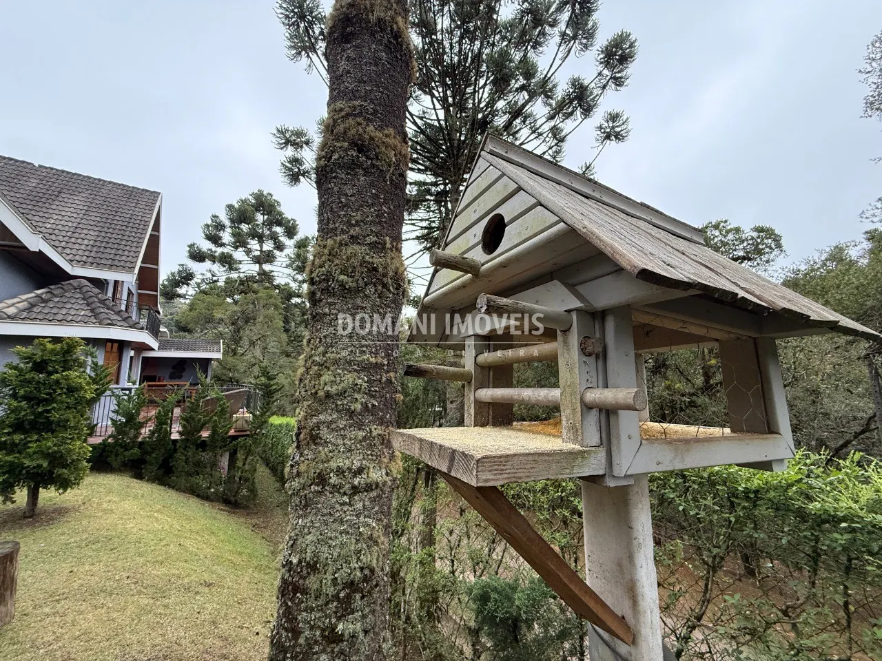 Casa à venda de 330 m² em Campos do Jordão, SP, Brasil