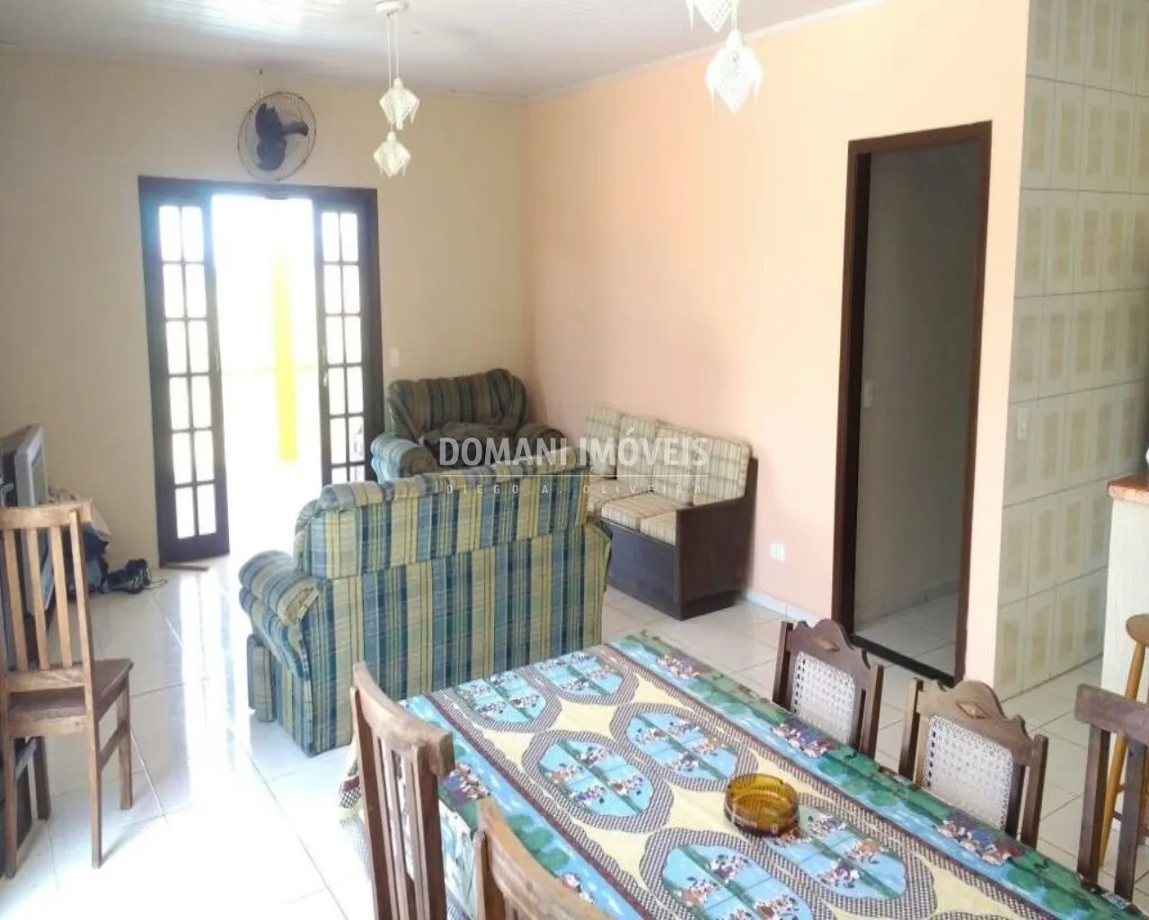 Casa à venda de 1.800 m² em Pindamonhangaba, SP, Brasil