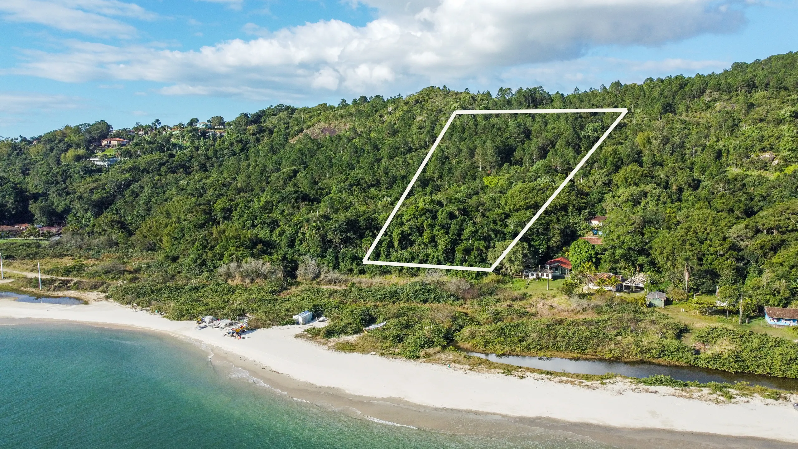 Terreno à venda de 8.000 m² em Florianópolis, SC, Brasil