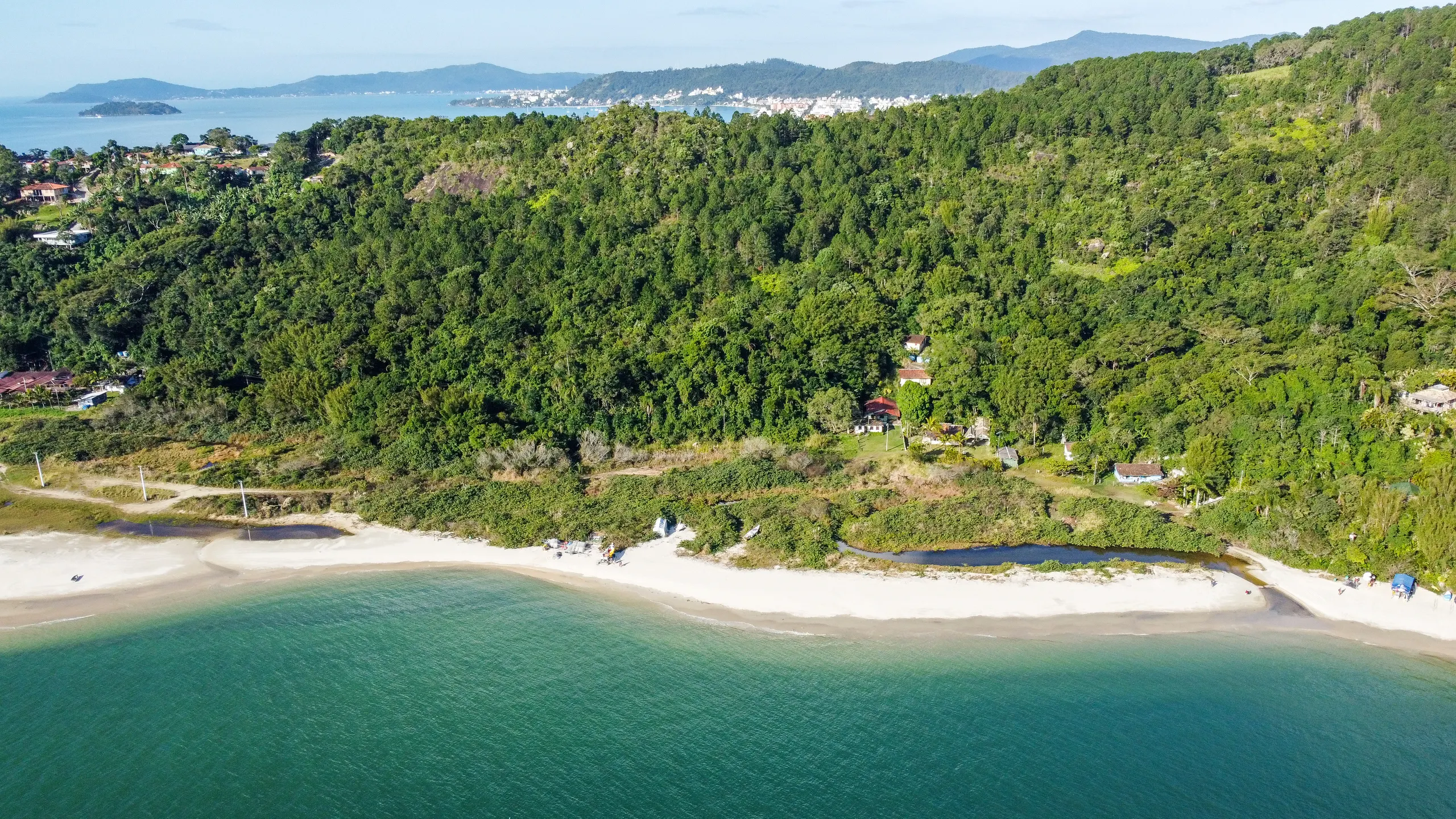 Terreno à venda de 8.000 m² em Florianópolis, SC, Brasil
