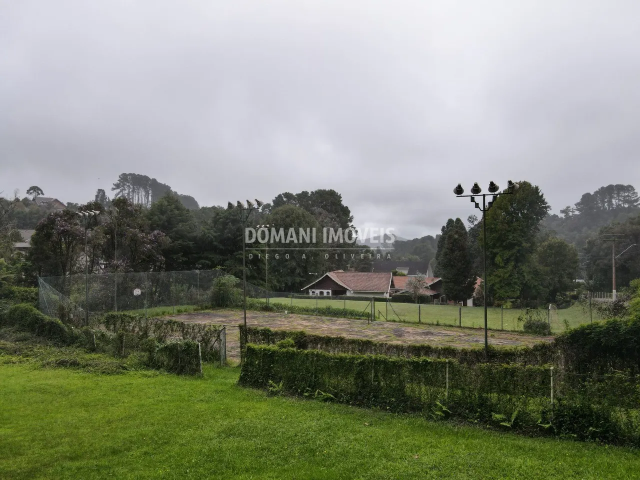 Plot for sale of 1,080 m² in Campos do Jordão, SP, Brazil