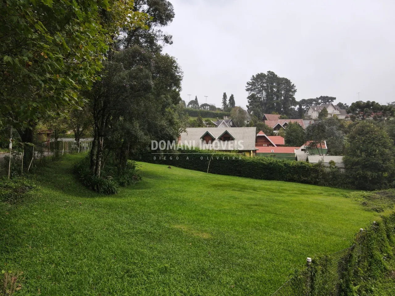 Plot for sale of 1,080 m² in Campos do Jordão, SP, Brazil