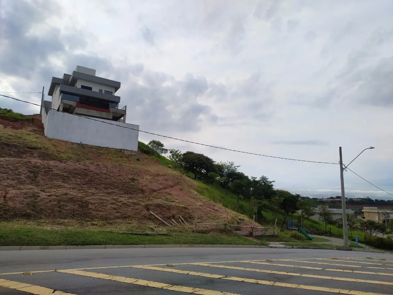 Terreno à venda de 361 m² em São José dos Campos, SP, Brasil