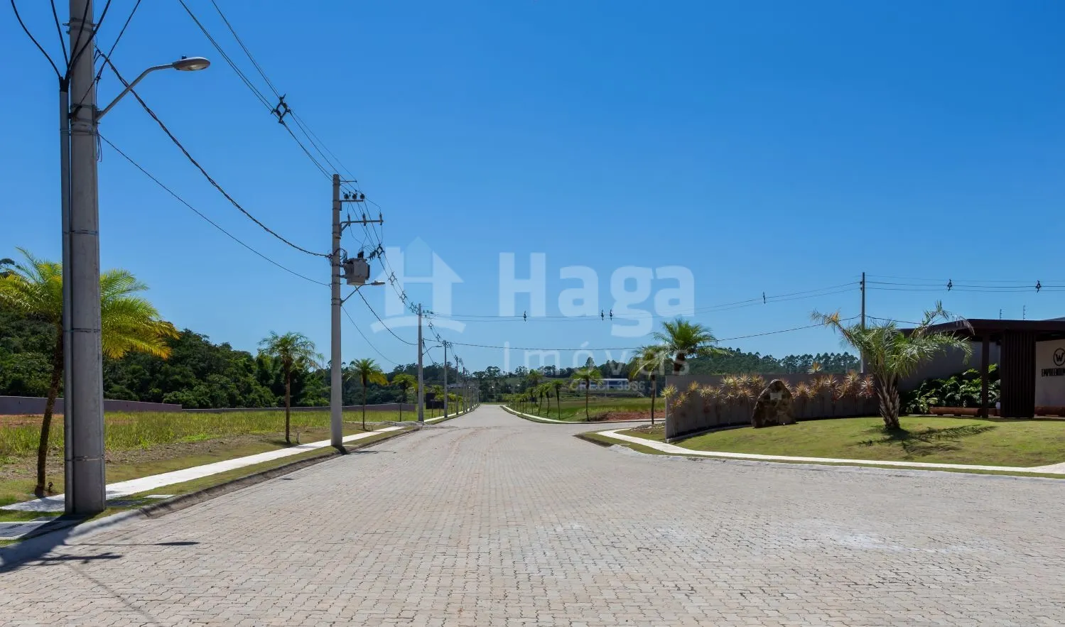 Terreno à venda de 375 m² em Brusque, SC, Brasil
