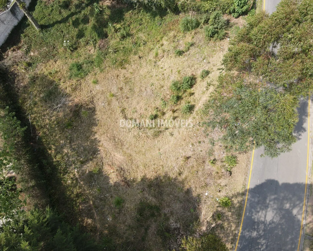 Terreno à venda de 1.050 m² em Campos do Jordão, SP, Brasil