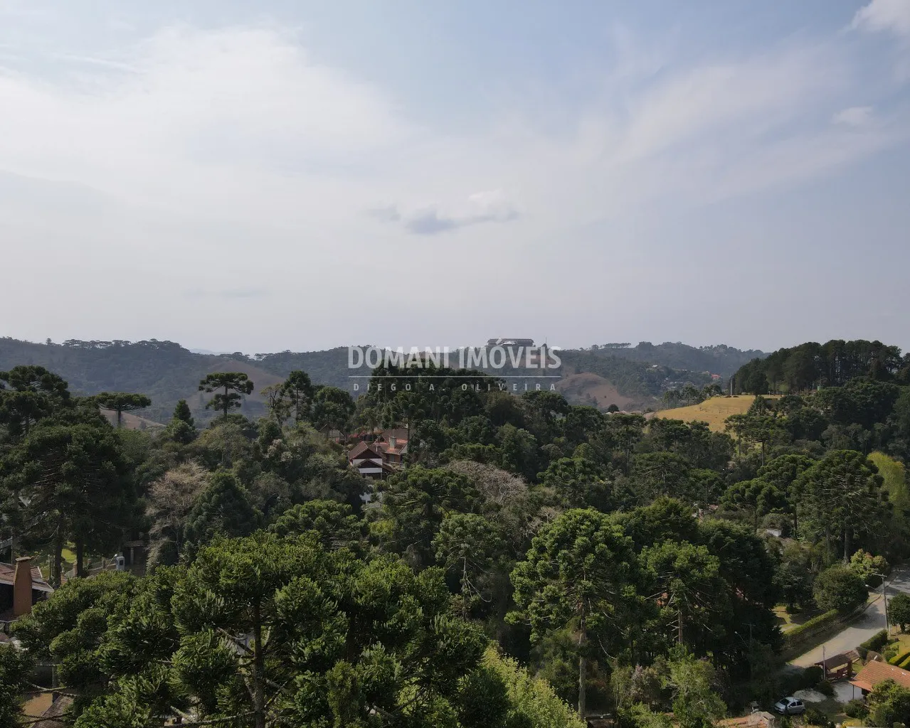 Terreno à venda de 1.050 m² em Campos do Jordão, SP, Brasil