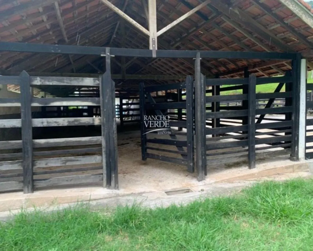 Fazenda à venda de 56 ha em Pindamonhangaba, SP, Brasil