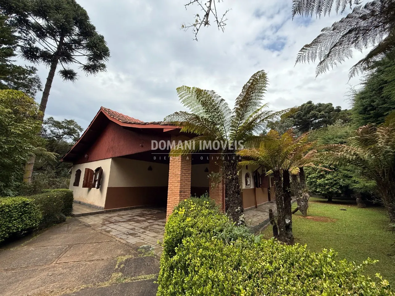 House for sale of 2,040 m² in Campos do Jordão, SP, Brazil