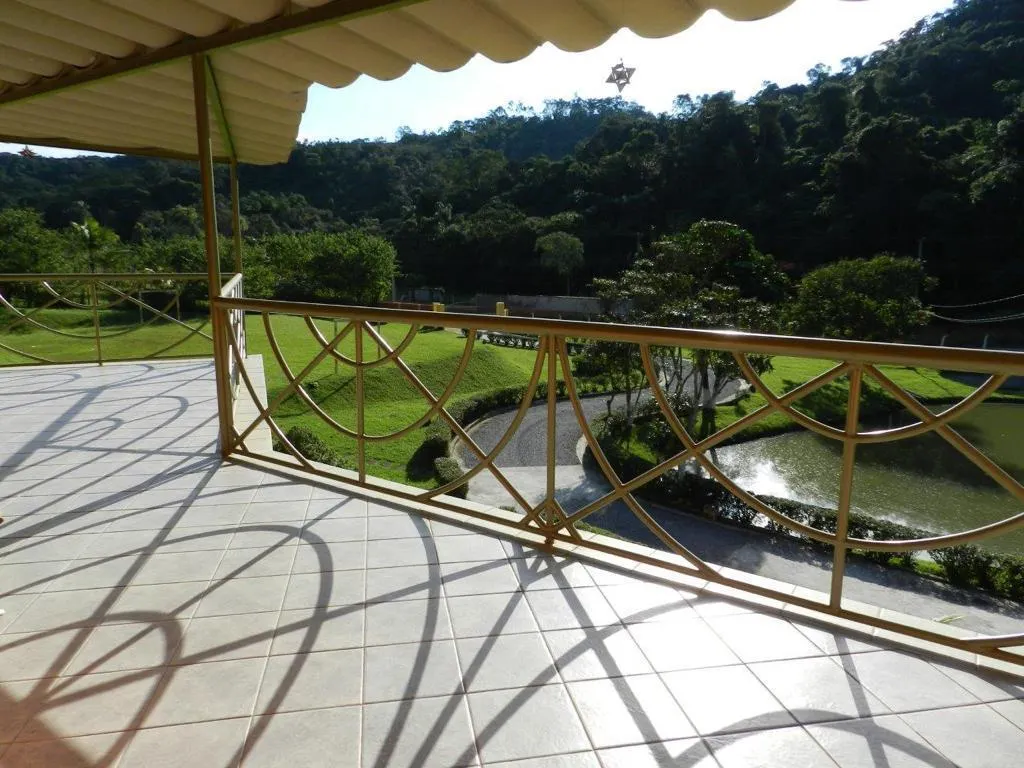 Sítio à venda de 3 ha em Arujá, SP, Brasil