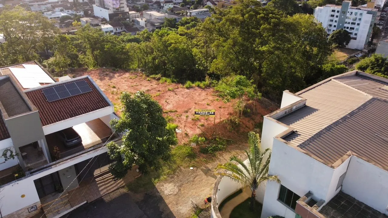 Terreno à venda de 1.361 m² em Timóteo, MG, Brasil