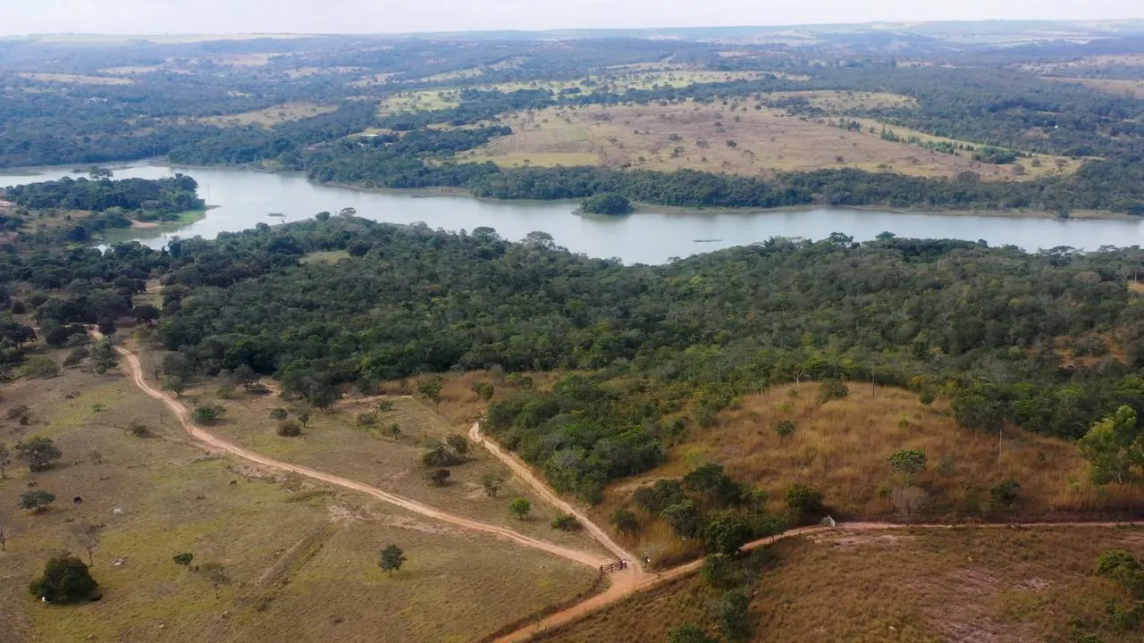 Sítio à venda de 5 ha em Luziânia, GO, Brasil