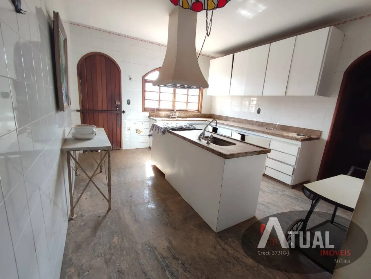 Casa à venda de 4.200 m² em Piracaia, SP, Brasil