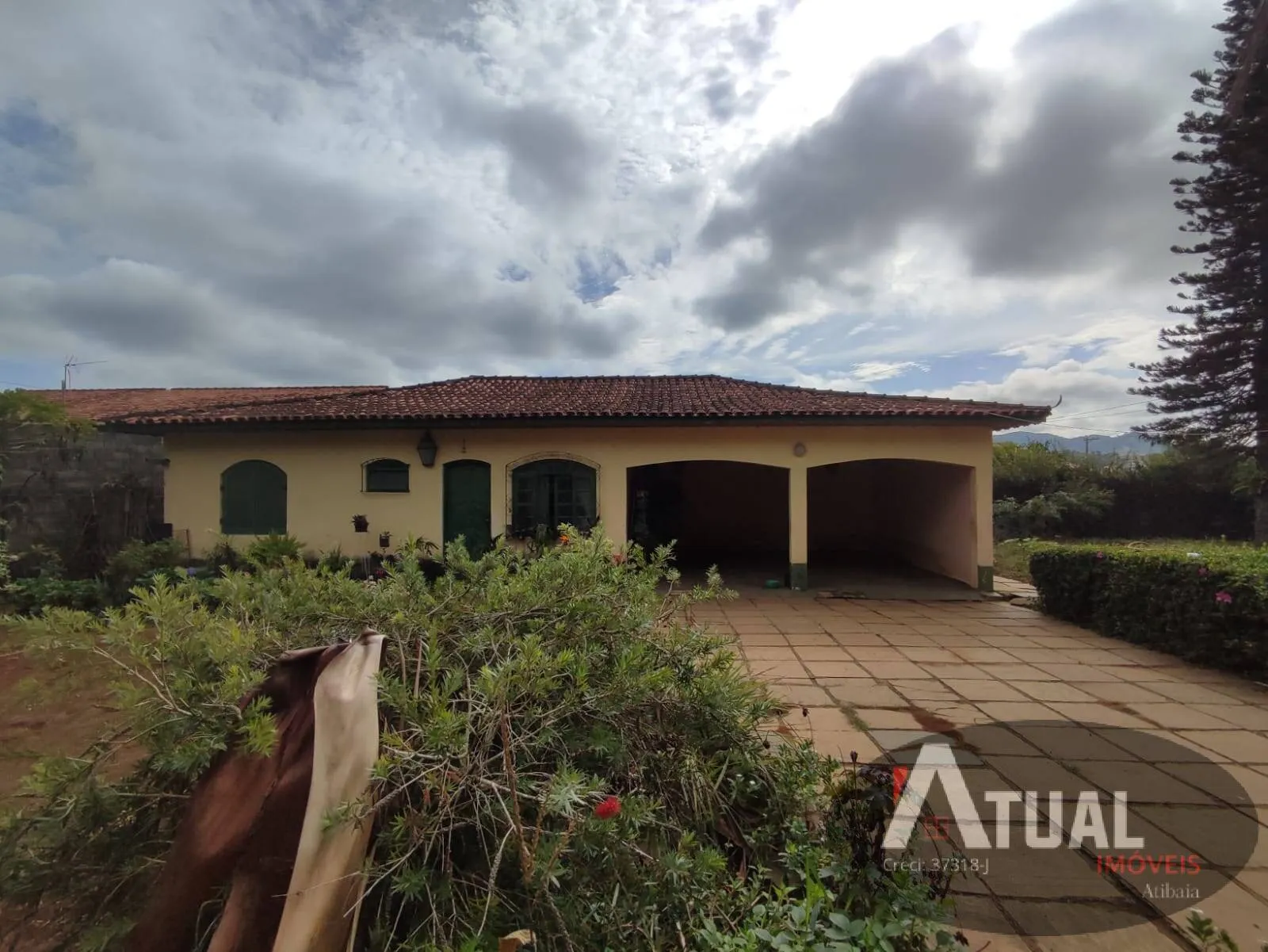 Casa à venda de 4.200 m² em Piracaia, SP, Brasil