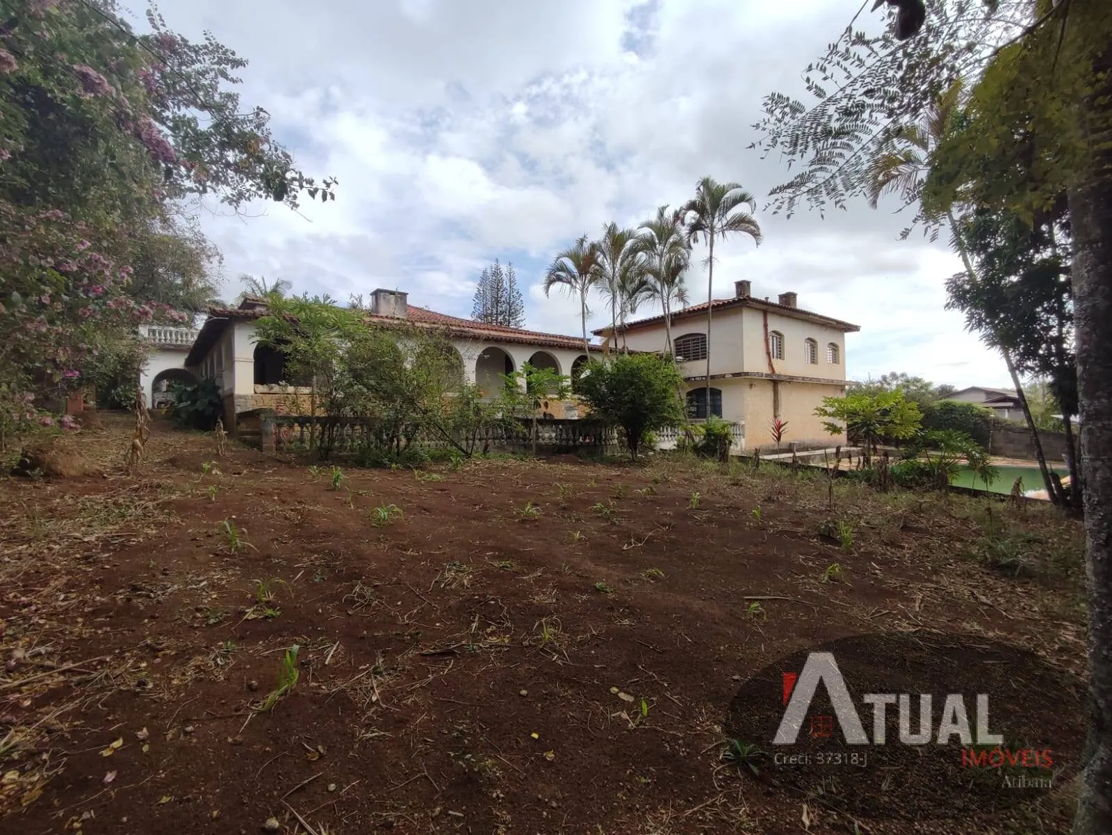 Casa à venda de 4.200 m² em Piracaia, SP, Brasil