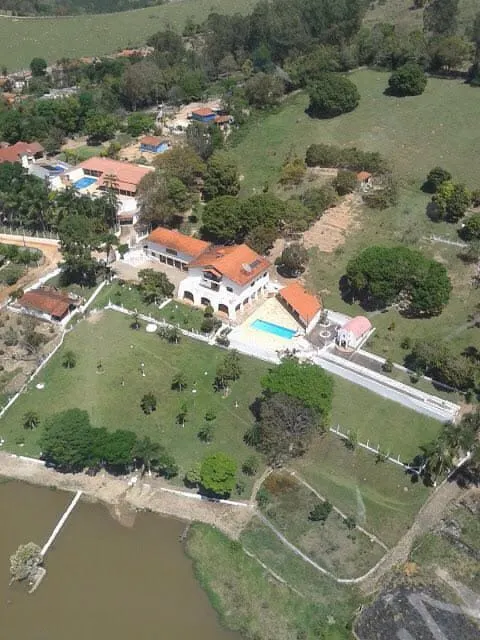 Chácara à venda de 4 ha em Pinhalzinho, SP, Brasil