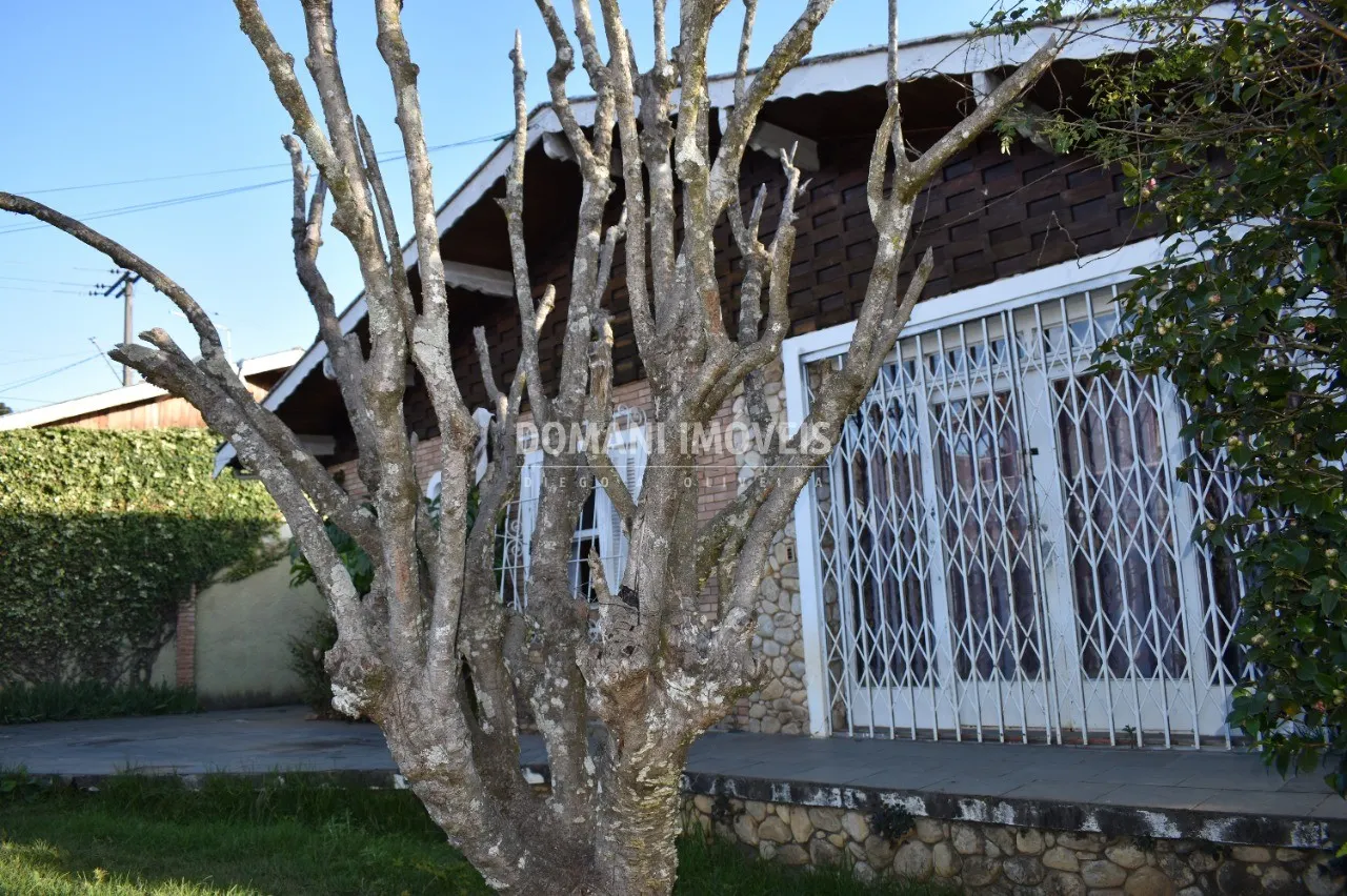 Casa à venda de 380 m² em Campos do Jordão, SP, Brasil